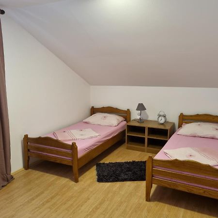 Apartmani Slavica Biograd Na Moru Exteriör bild