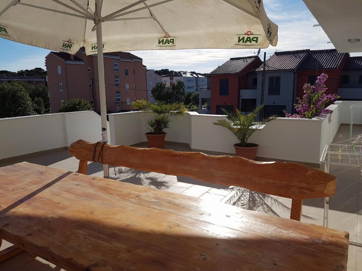 Apartmani Slavica Biograd Na Moru Exteriör bild